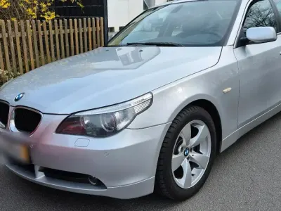 Gebraucht BMW 520 177 PS (130 kW) 2005 Silber Limousine