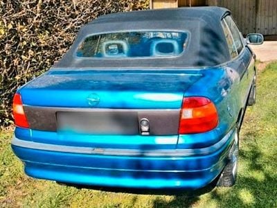 Gebraucht Opel Astra Cabriolet 75 PS (55 kW) 2000 Blau Cabrio