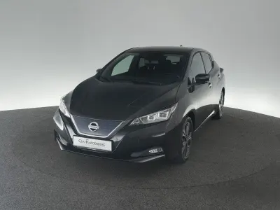 Gebraucht Nissan Leaf N-Connecta 110 kW (150 PS) 2021 Schwarz Kleinwagen
