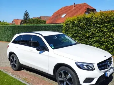 Gebraucht Mercedes GLC250 211 PS (155 kW) 2018 Weiß SUV