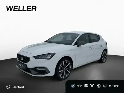 Usata Seat Leon Beats 310 CV (228 kW) 2022 Bianco Berlina
