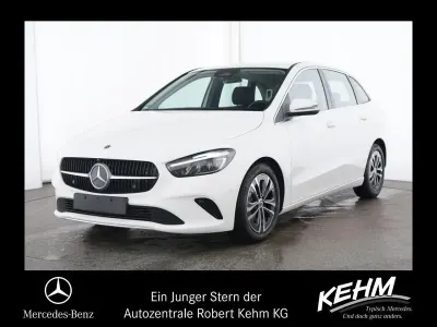Gebraucht Mercedes B200 Progressive 163 PS (119 kW) 2024 Weiß Kleinwagen