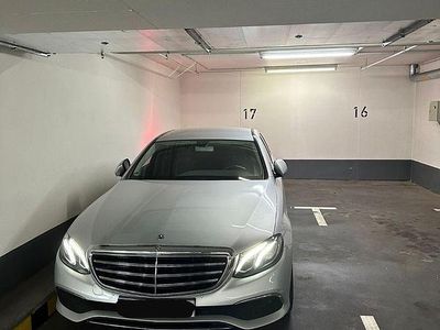 Mercedes E300
