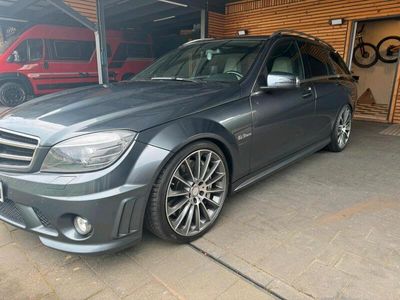 Mercedes C63 AMG