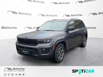 Gebraucht Jeep Grand Cherokee 272 PS (200 kW) 2023 Baltic grey metallic clear coa SUV