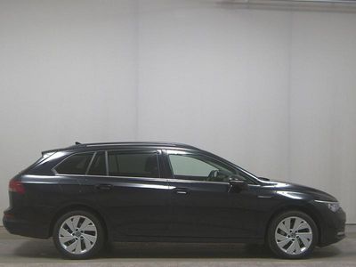 Second-hand VW Golf VIII Style 150 CP (110 kW) 2023 Negru Break