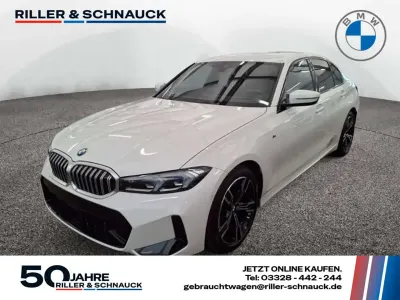 Gebraucht BMW 320 M Sport 184 PS (135 kW) 2025 Alpinweiss iii Limousine