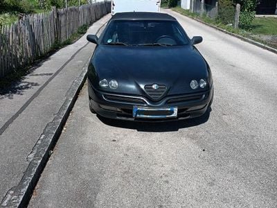 Gebraucht Alfa Romeo Spider 192 PS (141 kW) 1998 Schwarz Cabrio