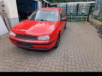 VW Golf IV