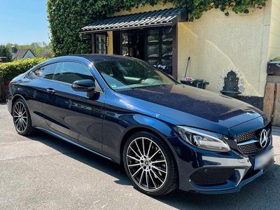 Gebraucht Mercedes C250 AMG line 211 PS (155 kW) 2016 Blau Coupé