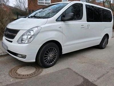 Usata Hyundai H-1 170 CV (125 kW) 2011 Bianco Monovolume