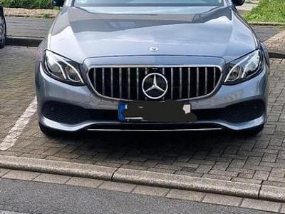 Mercedes E300