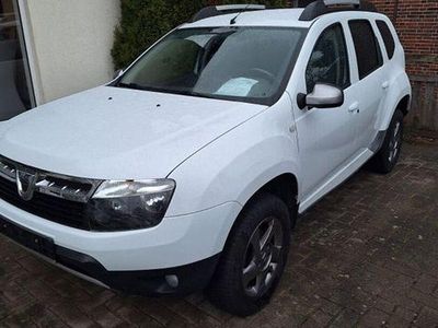 Gebraucht Dacia Duster Prestige 105 PS (77 kW) 2012 Weiß SUV