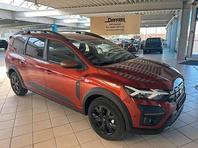 Gebraucht Dacia Jogger 101 PS (74 kW) 2025 Braun Van / Kleinbus