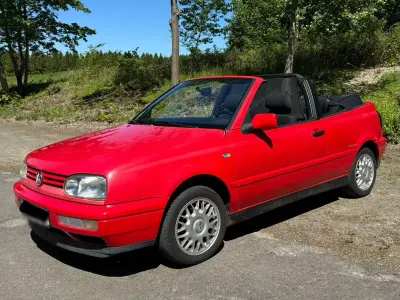Gebraucht VW Golf Cabriolet 101 PS (74 kW) 1997 Rot Cabrio