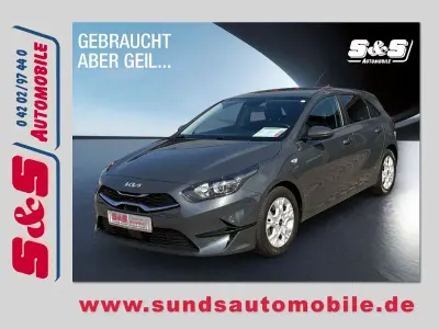Gebraucht Kia Ceed Vision 101 PS (74 kW) 2023 Grau Kleinwagen