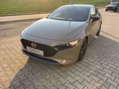 Gebraucht Mazda 3 Nagisa 140 PS (102 kW) 2024 Zircon sand Kleinwagen