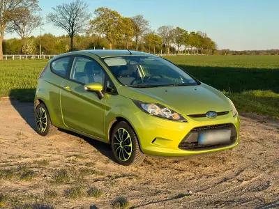 Gebraucht Ford Fiesta 81 PS (59 kW) 2008 Grün Kleinwagen