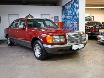 Gebraucht Mercedes 500 241 PS (177 kW) 1982 Rot Limousine