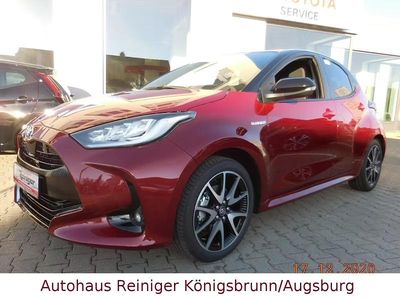 Neu Toyota Yaris Hybrid Plus 131 PS (96 kW) 2026 Rot metallic Kleinwagen