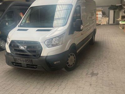 Weiß Gebraucht 2023 Ford Transit Van / Kleinbus | 22.999 €
