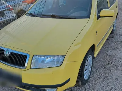 Gebraucht Skoda Fabia 75 PS (55 kW) 2001 Gelb Kleinwagen