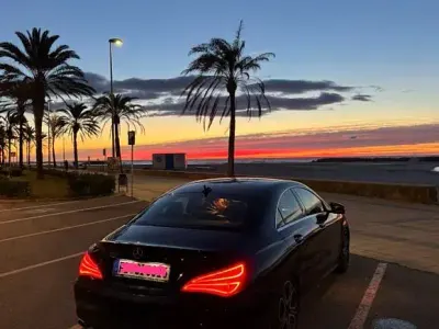 Gebraucht Mercedes CLA220 177 PS (130 kW) 2015 Schwarz Coupé