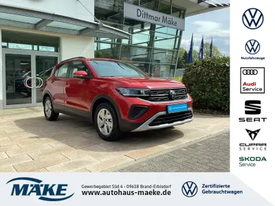 Używany VW T-Cross Life 116 KM (85 kW) 2024 Czerwony SUV