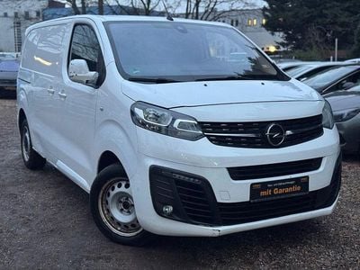Gebraucht Opel Vivaro 122 PS (89 kW) 2019 Weiß Van / Kleinbus