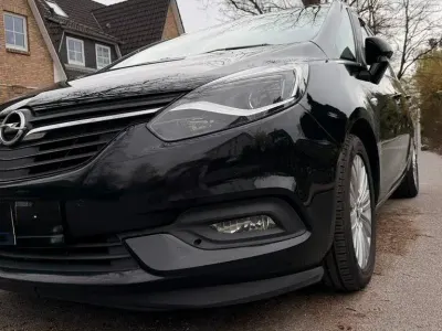 Gebraucht Opel Zafira 130 PS (95 kW) 2018 Schwarz Van / Kleinbus