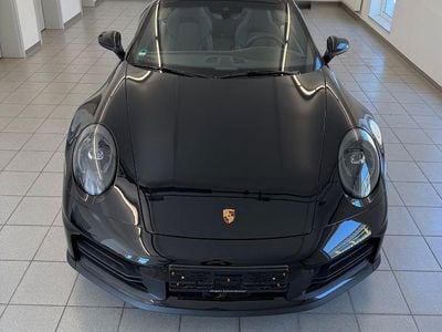 Second-hand Porsche 911 Carrera Cabriolet 394 CP (289 kW) 2025 Negru Cabrio