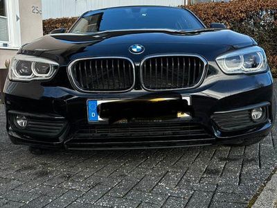 Schwarz Gebraucht 2018 BMW 116 Advantage Kleinwagen | 14.300 € (Fairer Preis)