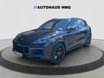 Gebraucht Porsche Cayenne Turbo Chrono 549 PS (403 kW) 2018 Schwarz SUV
