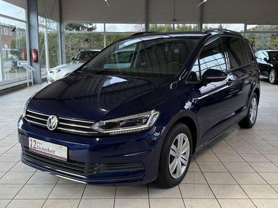 Gebraucht VW Touran Comfortline 150 PS (110 kW) 2016 Blau Van / Kleinbus