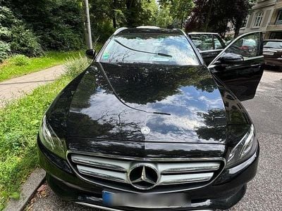 Mercedes E200