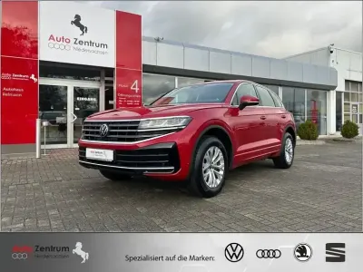 Gebraucht VW Touareg Elegance 286 PS (210 kW) 2024 Rot SUV
