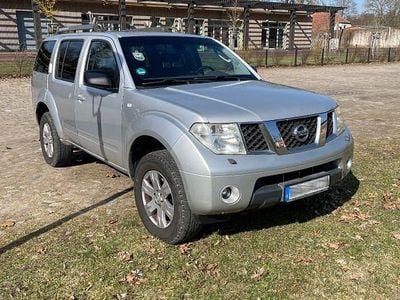 Used Nissan Pathfinder SE 171 HP (125 kW) 2008 Silver SUV