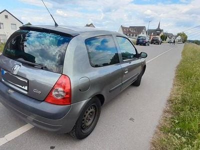 Renault Clio II