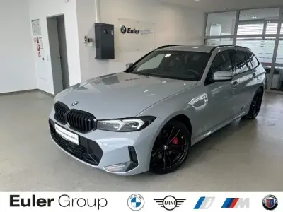 Gebraucht BMW 330 Performance 245 PS (180 kW) 2023 Grau Kombi