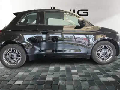 Gebraucht Fiat 500e Icon 2022 Schwarz Limousine