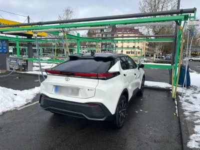 Gebraucht Toyota C-HR 176 PS (129 kW) 2025 Weiß SUV