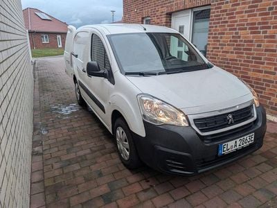 Gebraucht Peugeot Partner 49 kW (67 PS) 2018 Weiß Van / Kleinbus