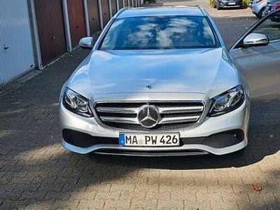 Mercedes E220