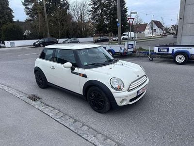Gebraucht Mini ONE 75 PS (55 kW) 2011 Pepper white Kleinwagen