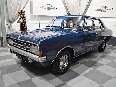 Blau Gebraucht 1971 Opel Rekord Limousine | 11.999 €