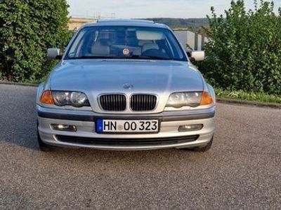 gebraucht BMW 323 i -