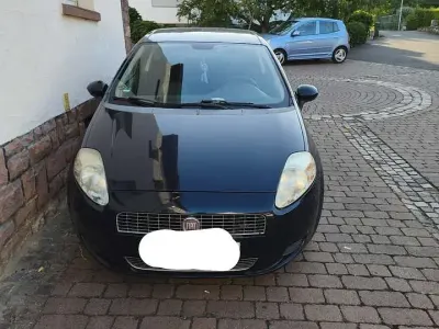Gebraucht Fiat Grande Punto Dynamic 77 PS (56 kW) 2009 Blau Kleinwagen