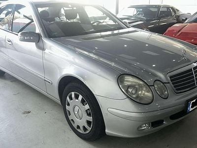 Mercedes E220