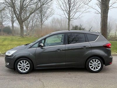 Grau Gebraucht 2018 Ford C-MAX Titanium Van / Kleinbus | 9.500 € (Fairer Preis)