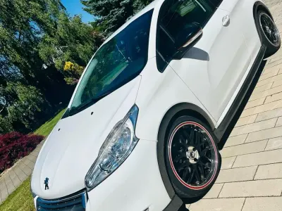 Gebraucht Peugeot 208 120 PS (88 kW) 2011 Weiß Kleinwagen